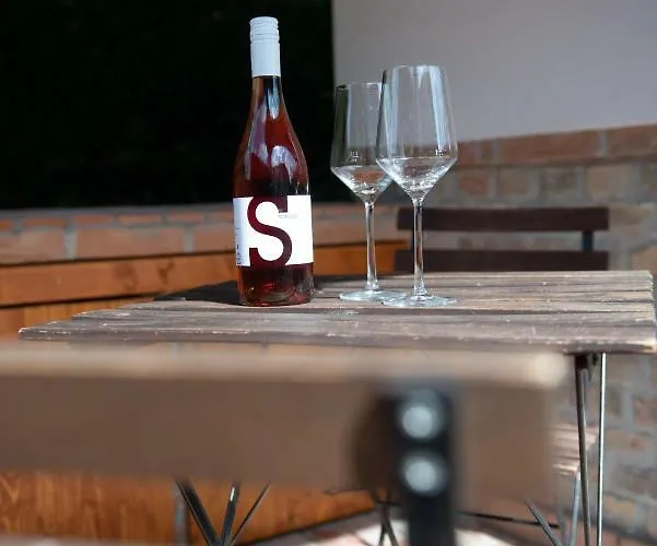 Levendula Apartment Hegyko